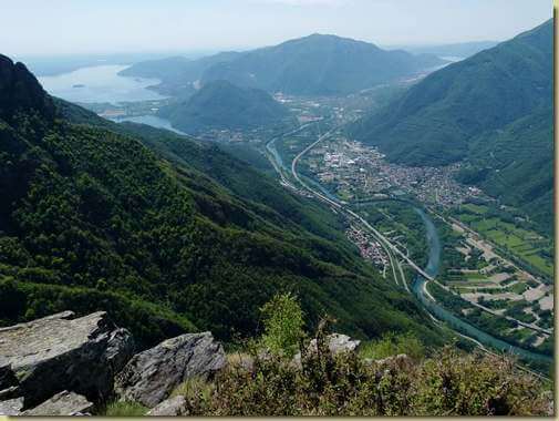 vista verso i laghi...