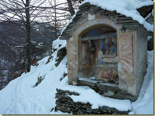  Cappelletta prima del ponte sul Rio Gal&eacute;ria