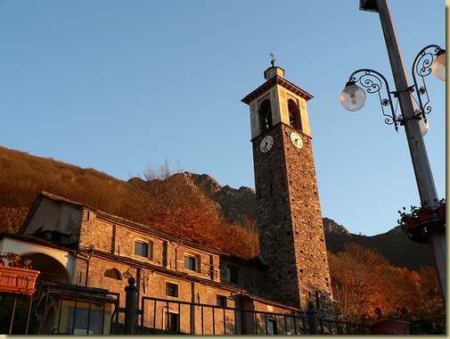 Colloro - la Chiesa di San Gottardo