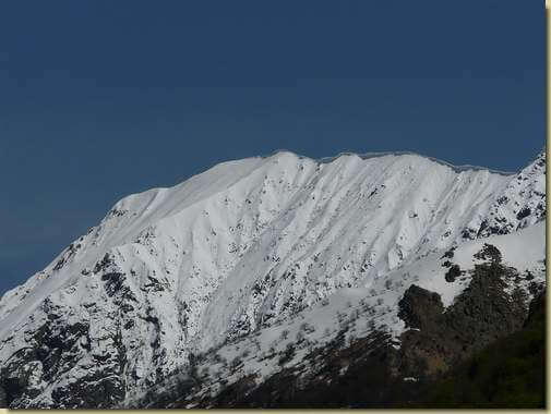 cornici di neve sul Monte Zeda (maggio 2009)