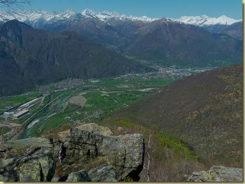 panorama scendendo da Morgagno...