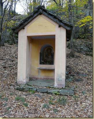 Cappella nei pressi dell'Alpe Marona  