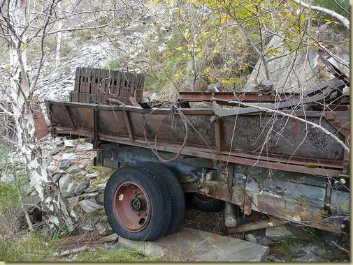 ruote cingolate sul cassone del Dodge...