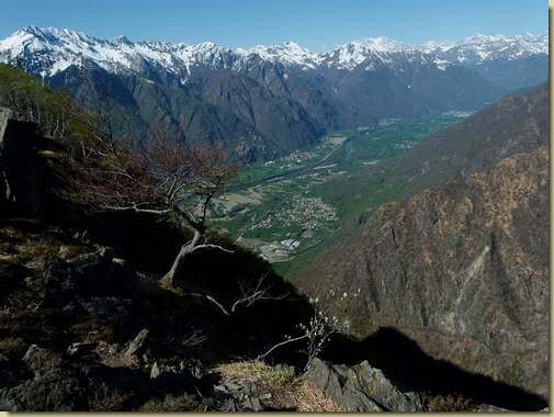 a destra il Sasso Grande...