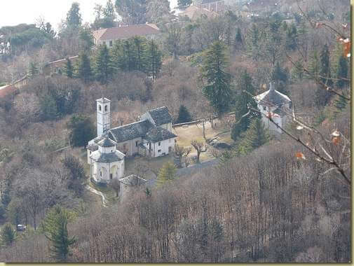 verso il Sacro Monte... [teleobiettivo]