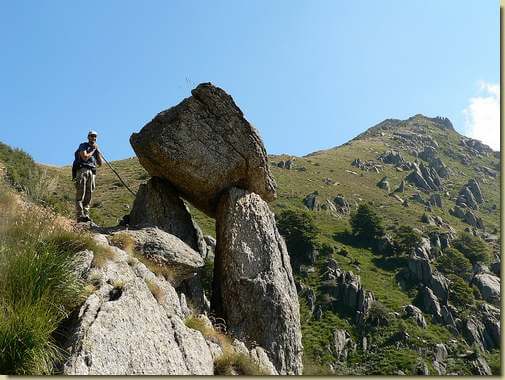 Dario e il dolmen dell'Alpe B&uuml;sen... 