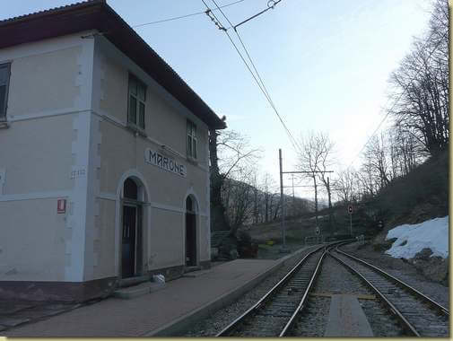 alla stazione di Marone 