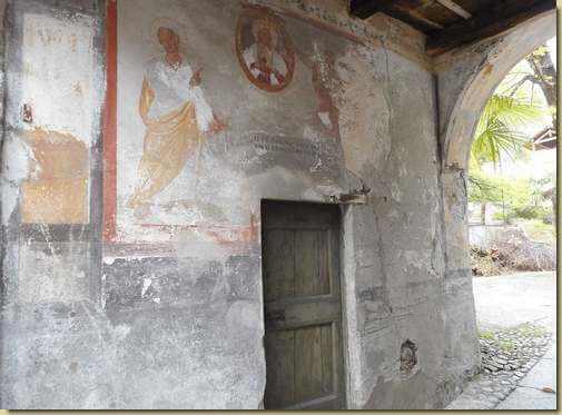 affreschi di Casa Chiovenda (XIX secolo)... (foto di Giorgio Arcioli)