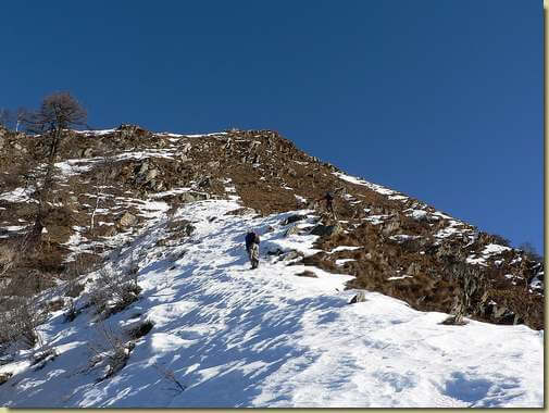 salendo verso il Pizzo Colla Bassa 