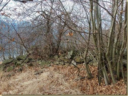 ruderi sul Sasso Grande...