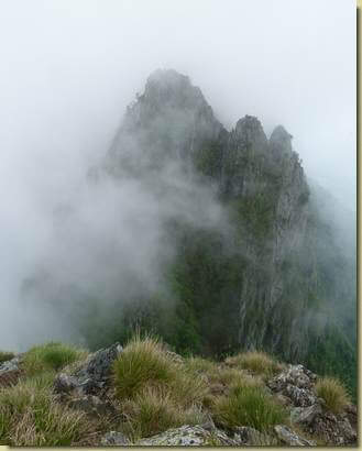 nebbia sui Corni di Nibbio...