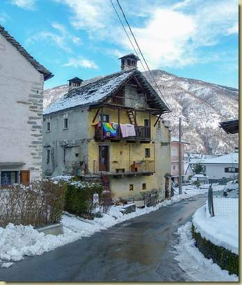 la casa della Cappella "del portich"...