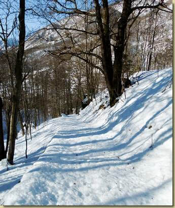 scendendo verso il Ponte di Marone...