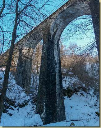sotto il ponte della ferrovia Vigezzina...