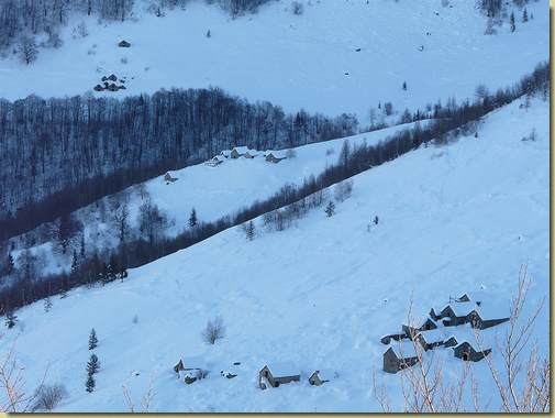 Pieso e Alpe Campo [teleobiettivo] 