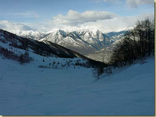 sul pianoro sottostante la Costa dei Bagnoli 