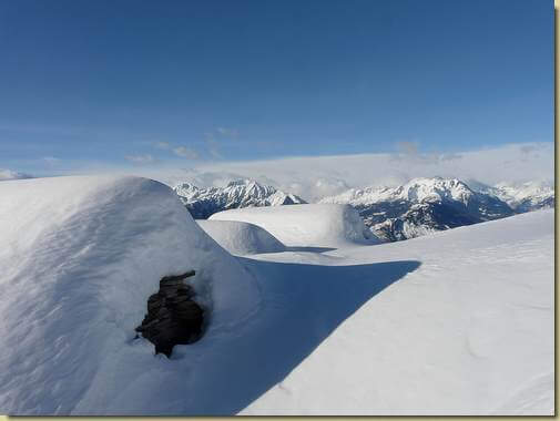 l'Alpe Noccola sommersa dalla neve...  
