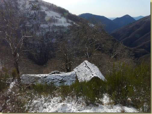 le baite inferiori di Corsogno...