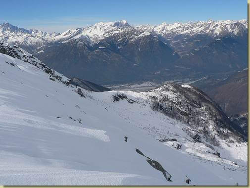 vista sull'Ossola (al centro la Costa dei Bagnoli) 