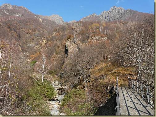 vista dal ponte sul Rio dei Mulini