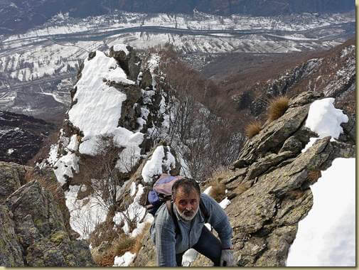 Attilio sul crestone verso la Vugia...