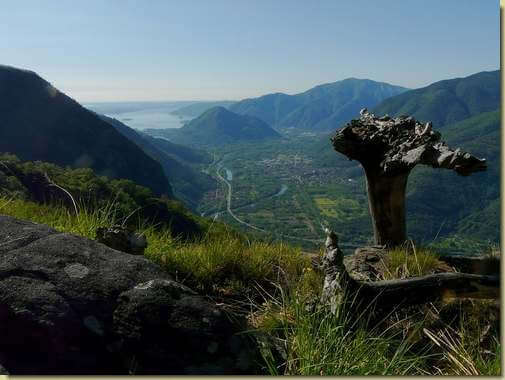 vista verso il Lago Maggiore...